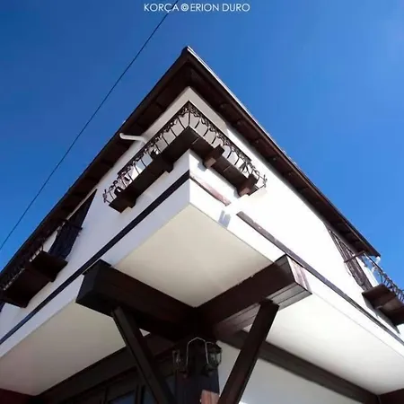 Hotel Bujtina E Bardhe Korce