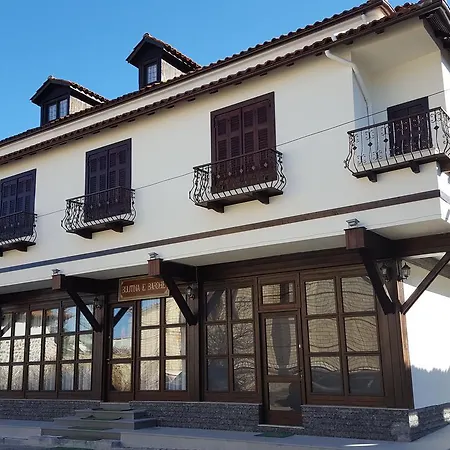 Hotel Bujtina E Bardhe 3*