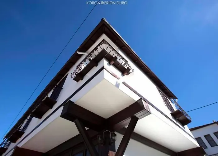 Hotel Bujtina E Bardhe Korce